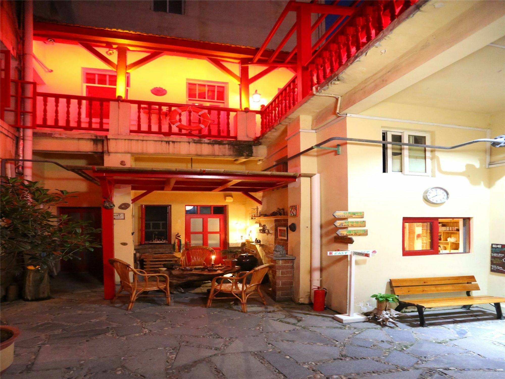 Wheat Youth Hostel Qingdao Exterior photo